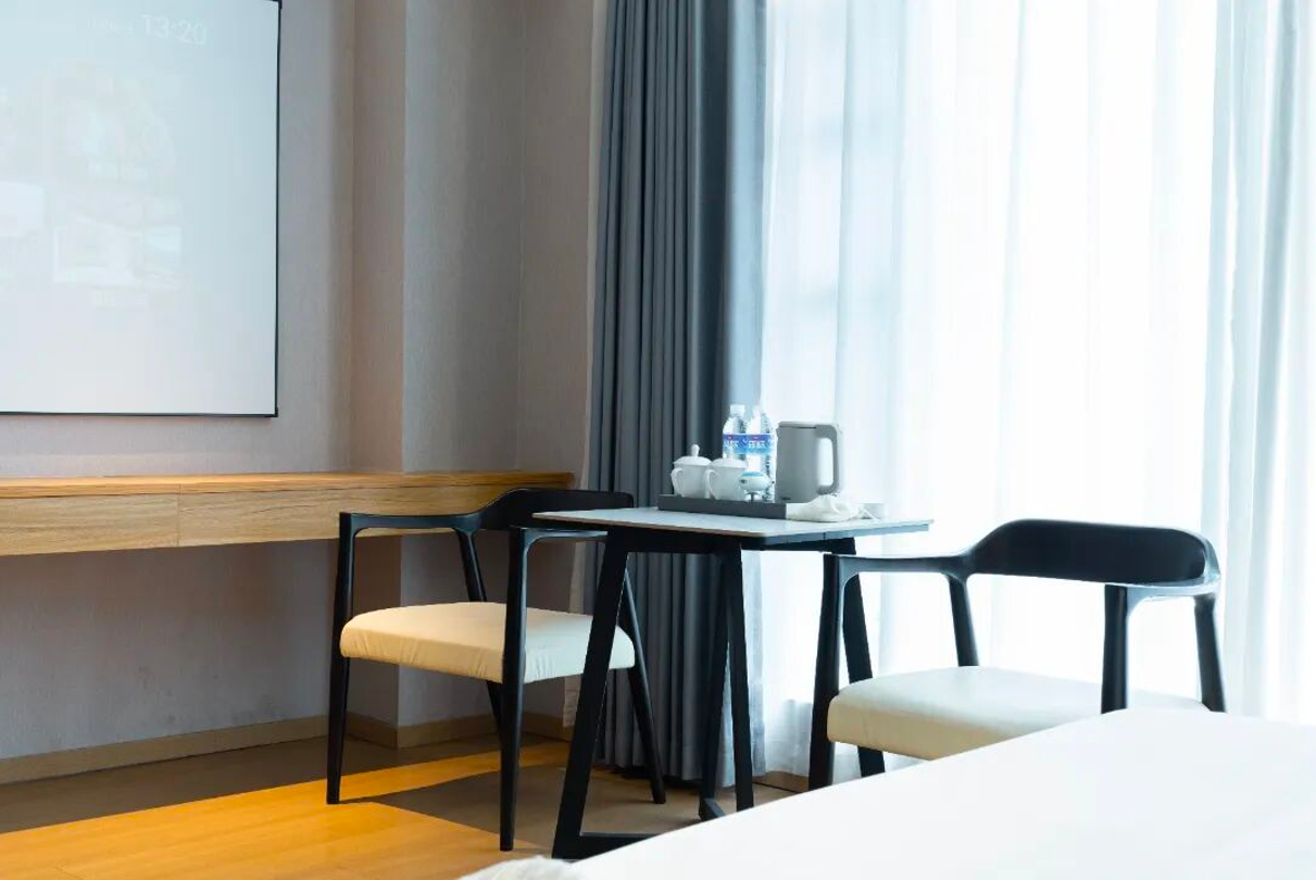 1766020825830925.png image.png